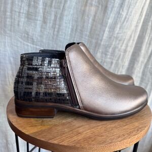 NAOT Helm Womens Ankle Boots EU 38 US 7 Bronze Leather Side Zip Block